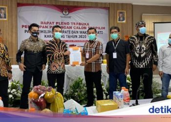 KPU Karawang Tetapkan Cellica-Aep Menang Pilkada Karawang 2020
