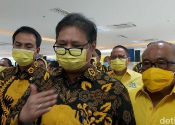 Cak Imin Ajak Tenaga Ahli Fraksi PKB Nonton Film Bertema Politik