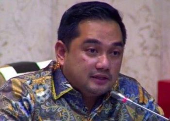 Komisi II Ingin Jokowi Terbitkan Perppu Jadwal Pilkada Serentak 2024