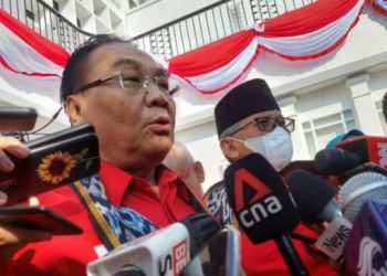 Bambang Pacul PDIP Prediksi Jokowi Bakal Reshuffle Jelang Pemilu 2024