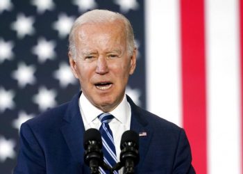 Jelang Pemilu Sela, Dukungan untuk Biden Turun Jadi 39 Persen