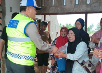 Korlantas beri bantuan bencana Sumbar